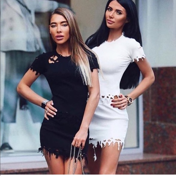 Dress - Picture 2 of 4